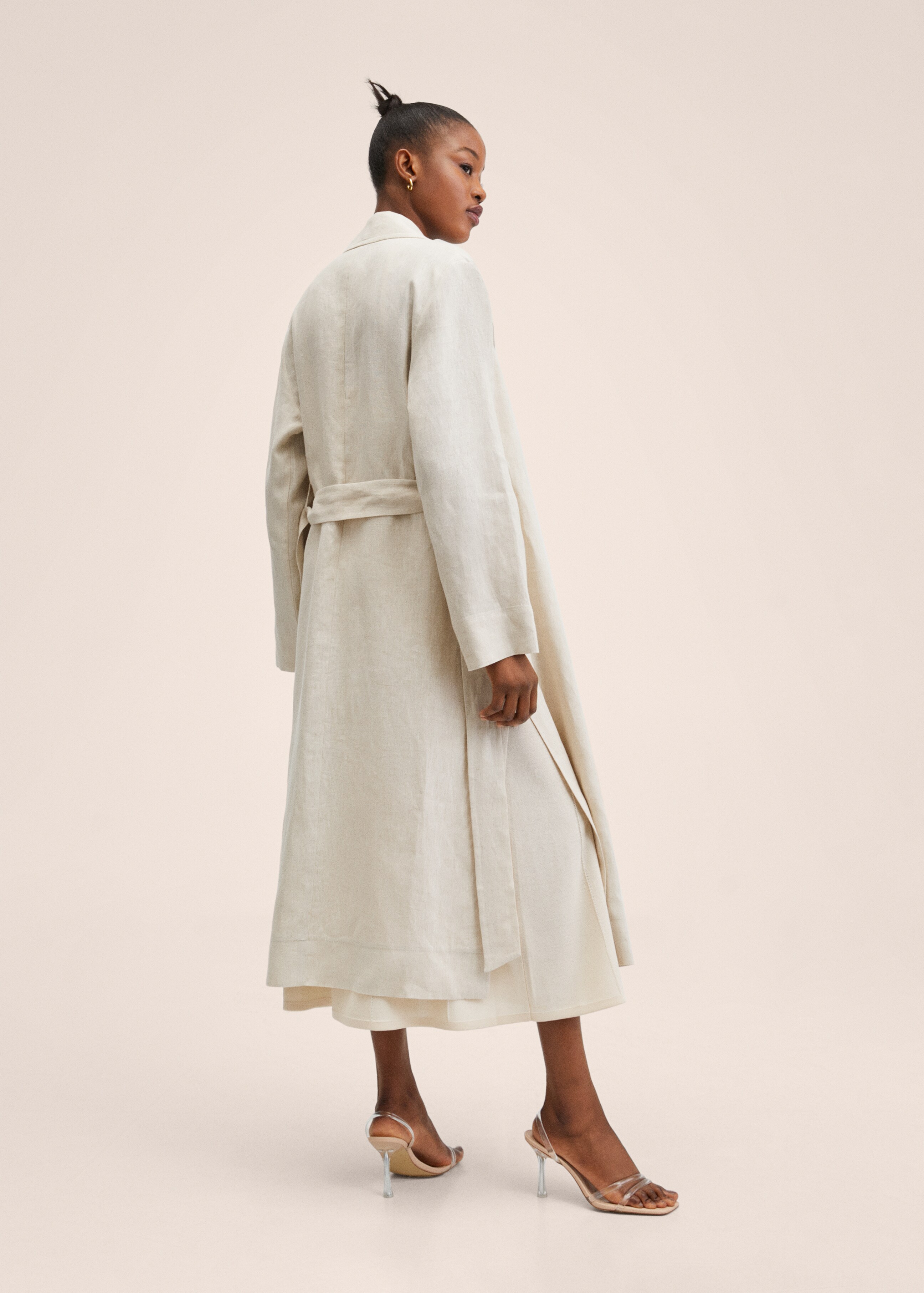 100% linen trench coat - Reverse of the article