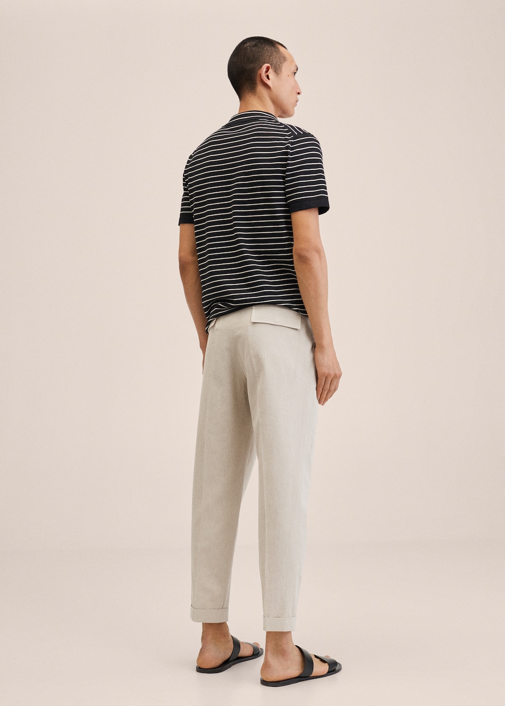 Cotton linen suit trousers with pleats - Reverse of the article