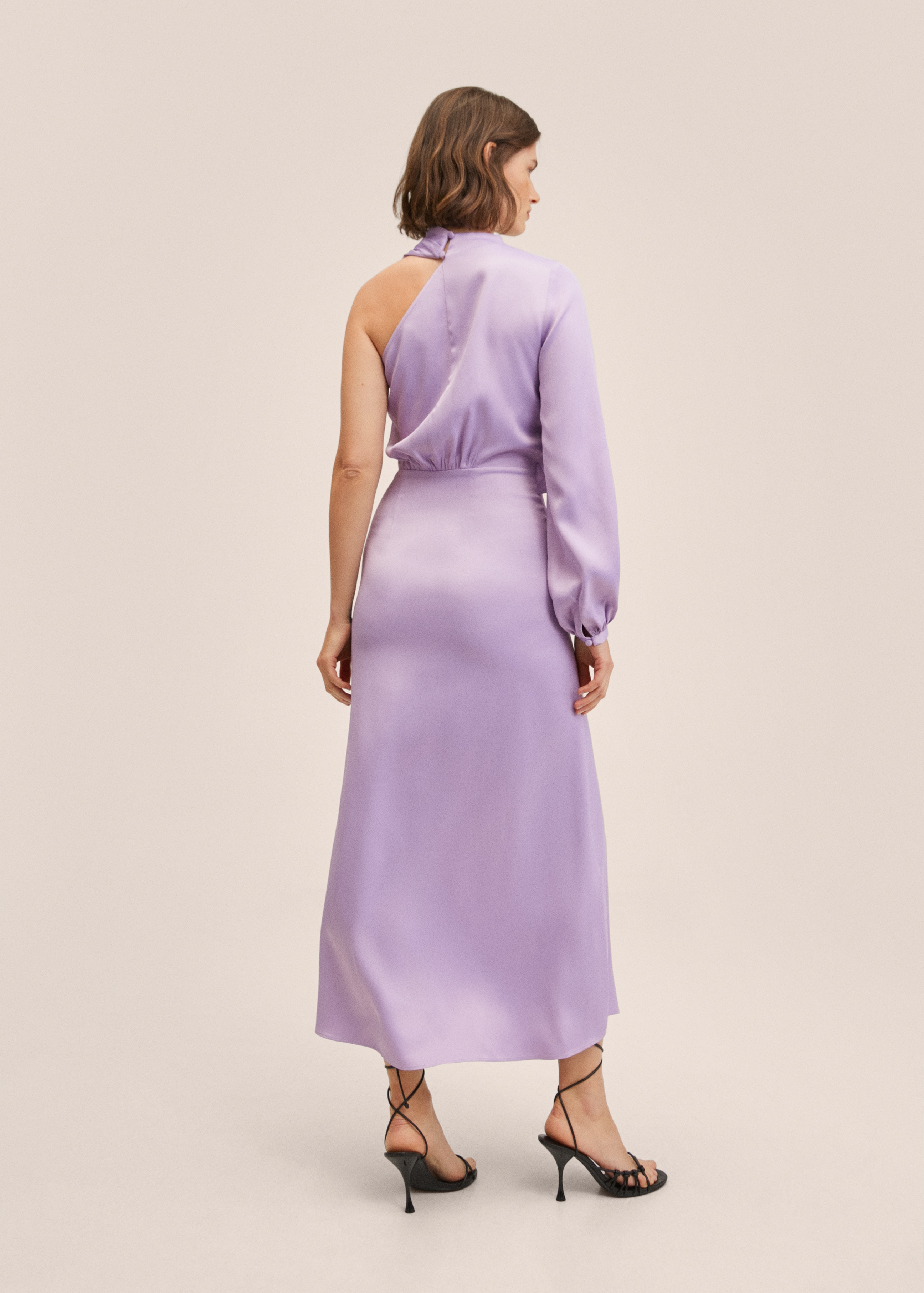 Asymmetrical satin dress - Reverse of the article