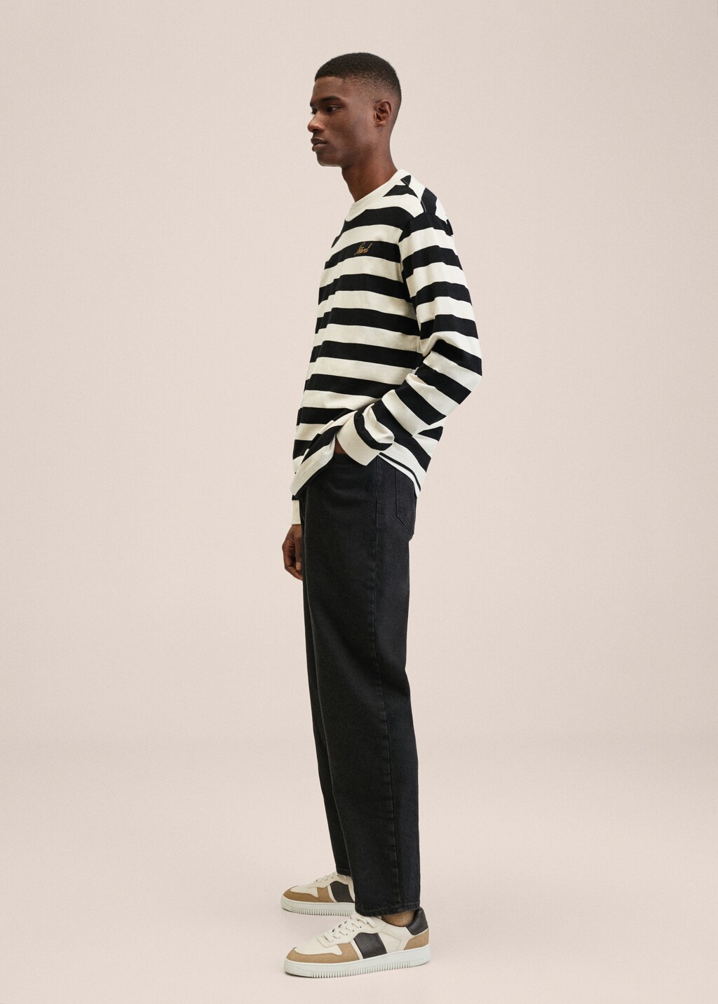 Striped long sleeves t-shirt - Details of the article 2