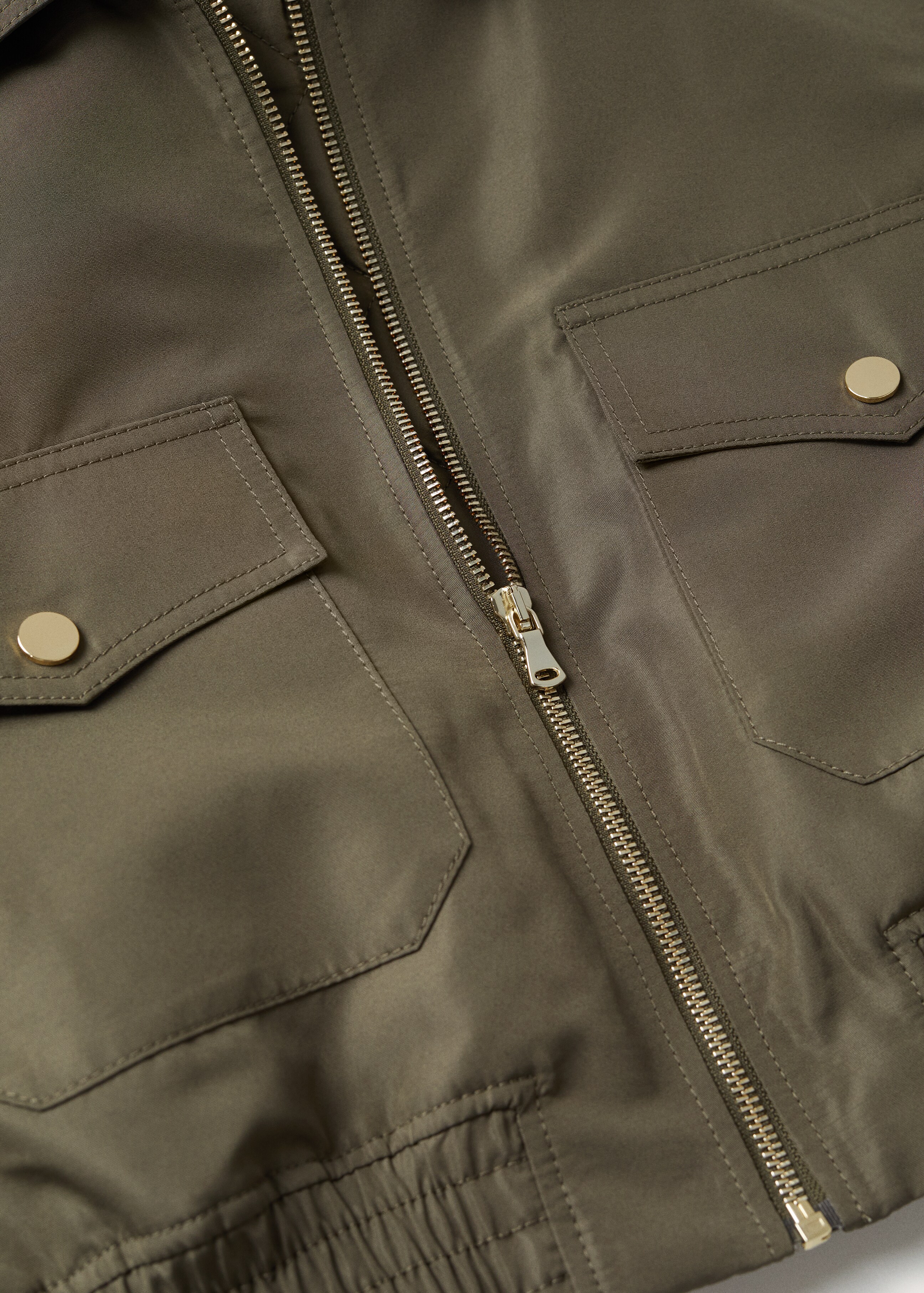 Cropped jacket with pockets - Details of the article 8