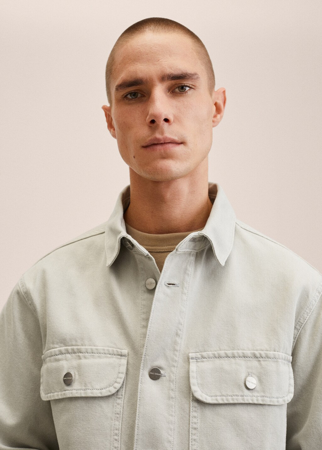 Pocket denim overshirt - Details of the article 1