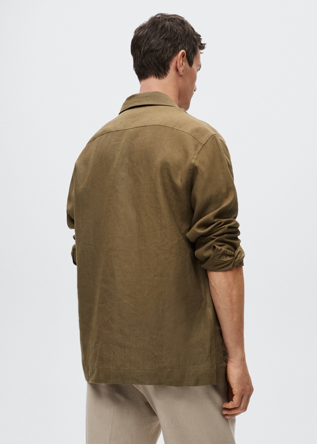 Linen overshirt with pocket - Reverse of the article