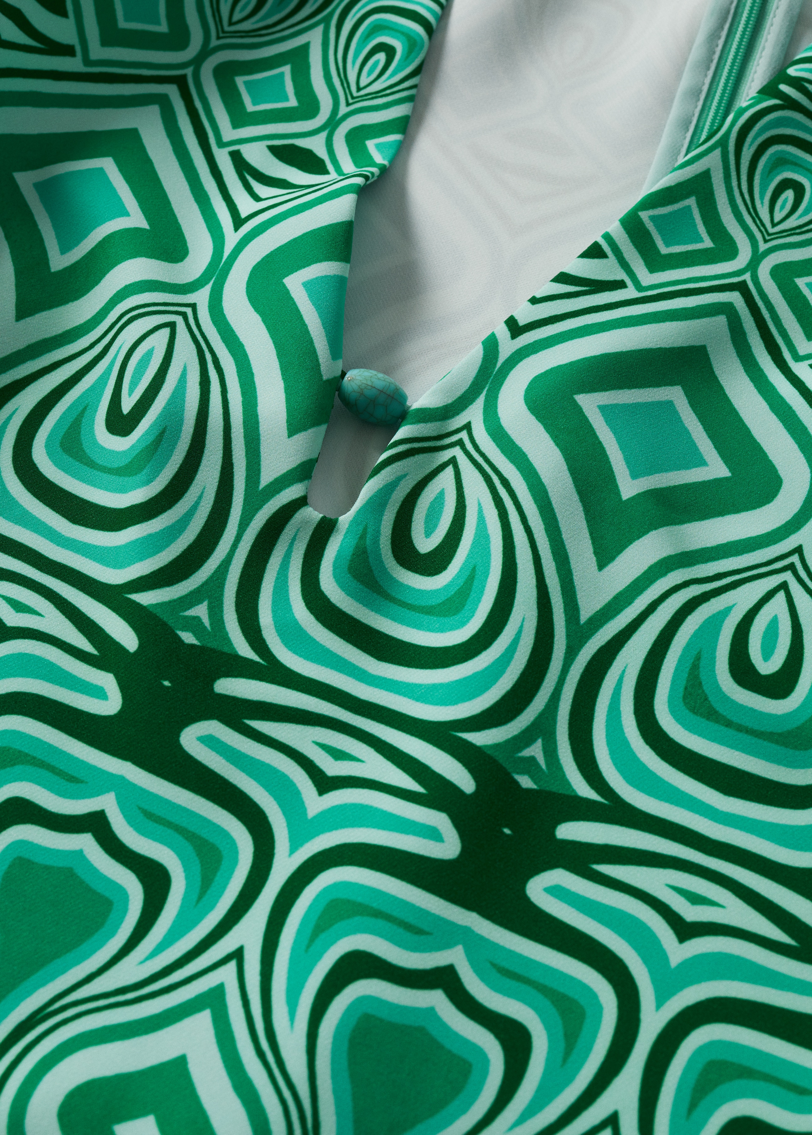 Printed retro dress - Details of the article 8