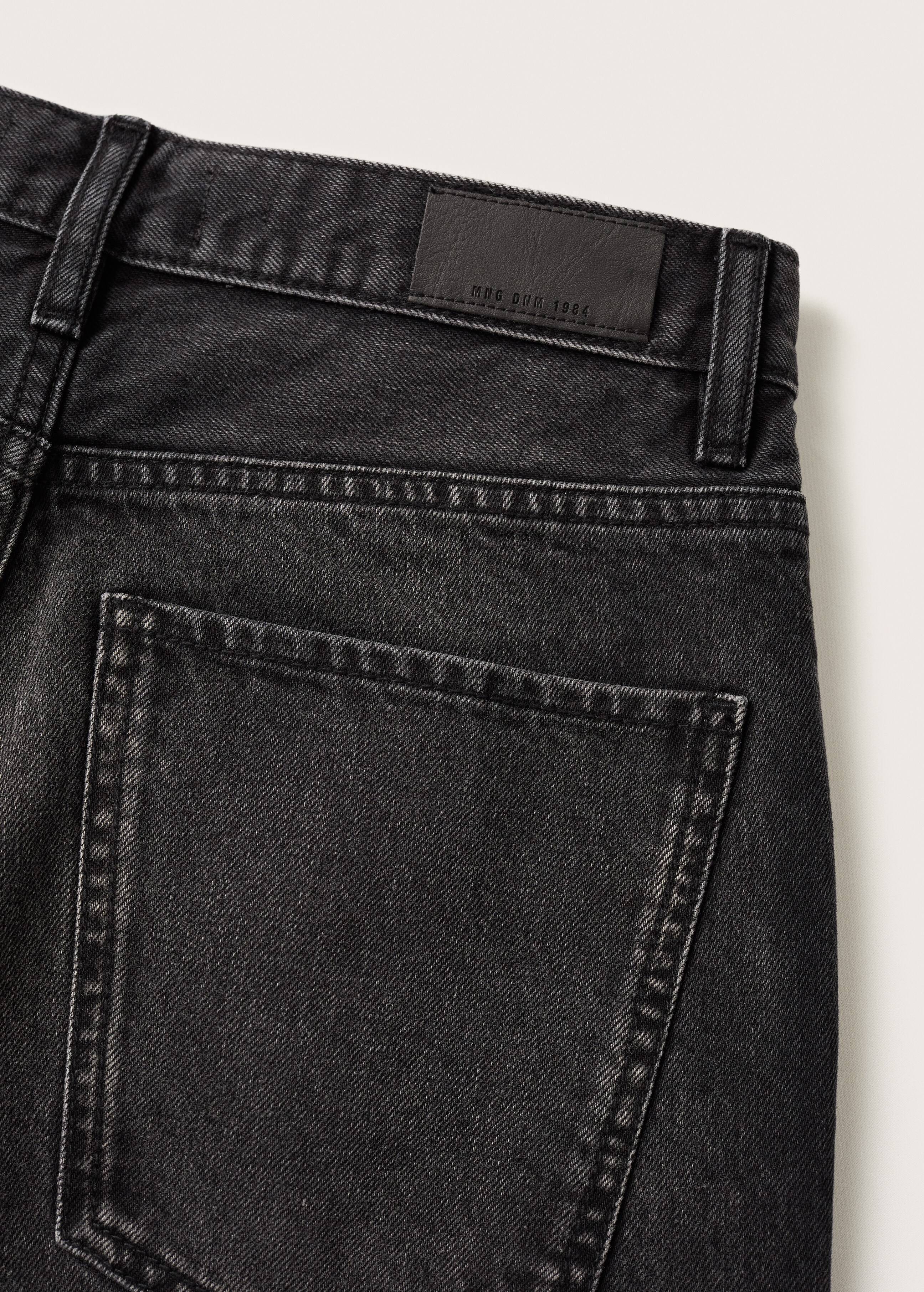 High-rise wideleg jeans  - Details of the article 8