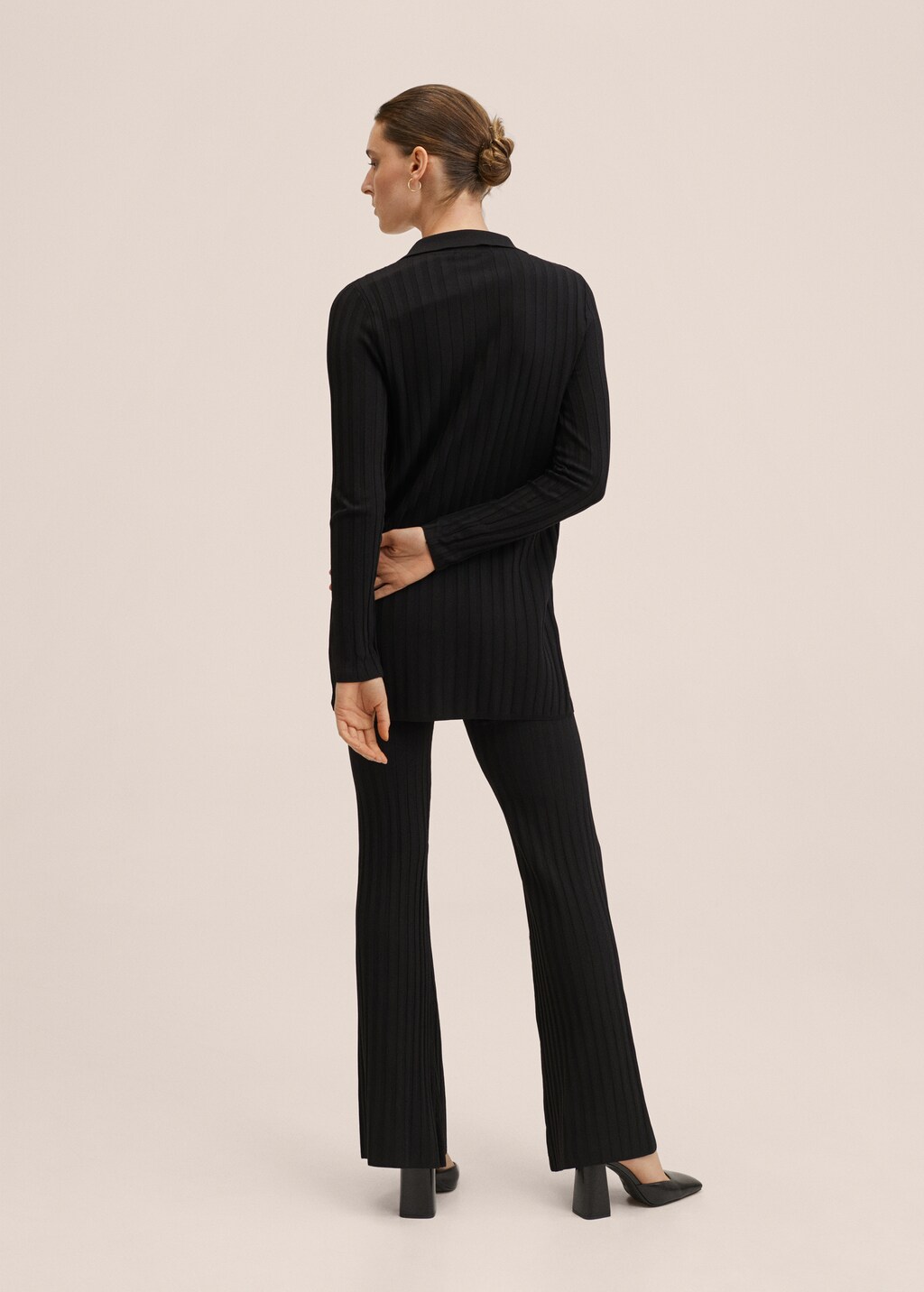 Ribbed flared trousers - Reverse of the article