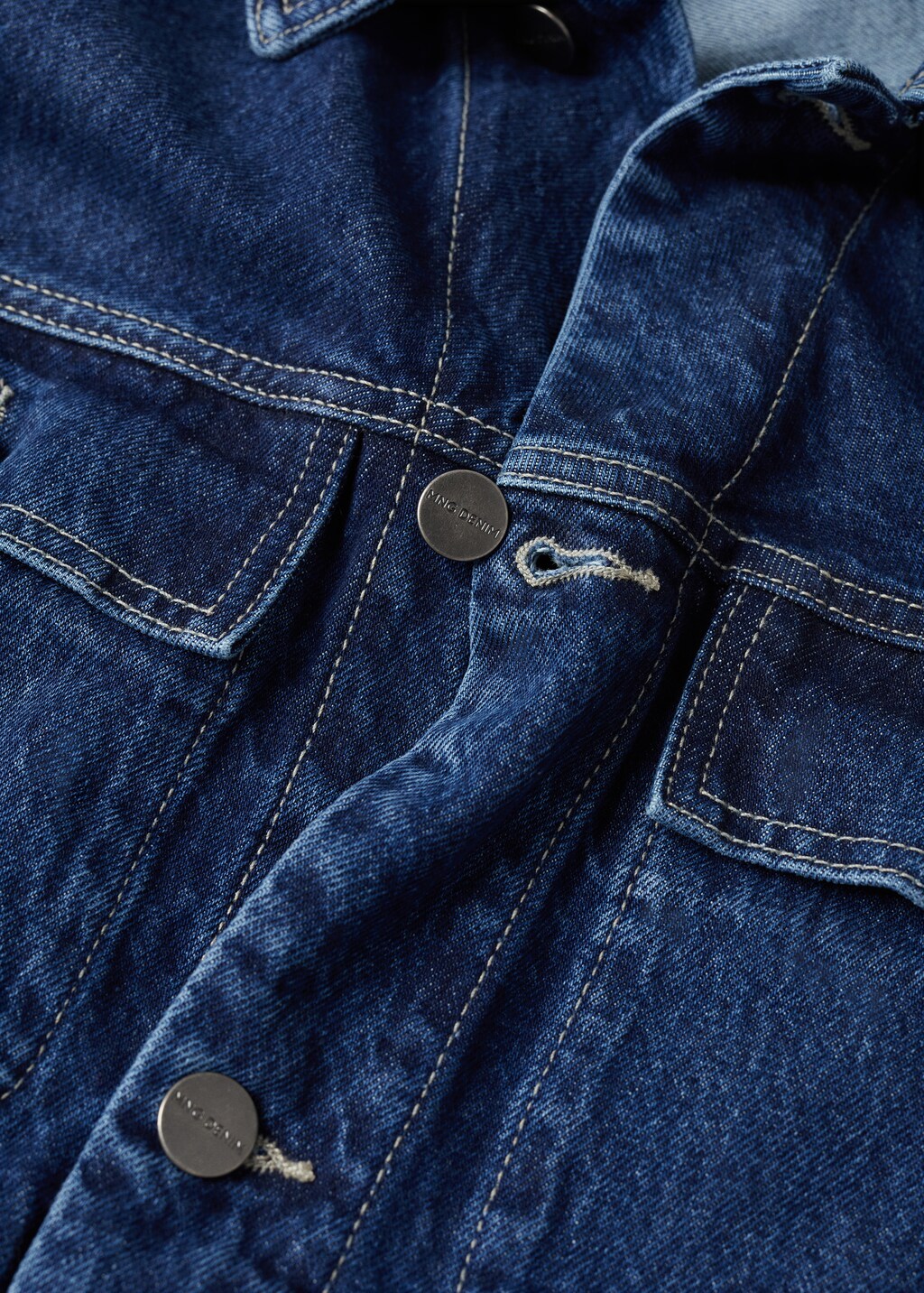 Oversized denim jacket - Details of the article 8