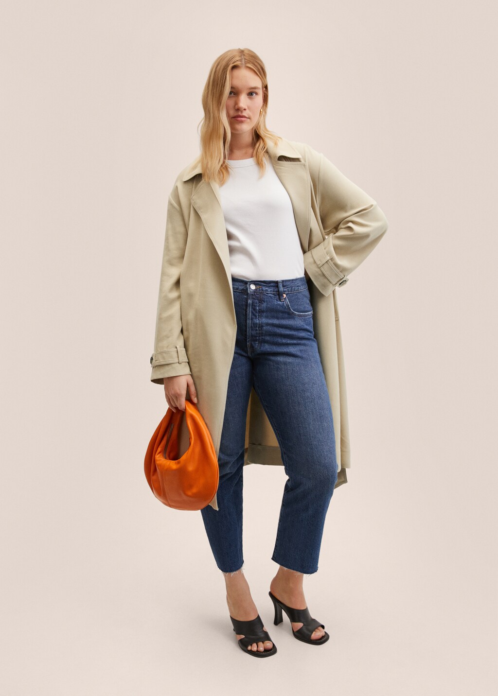 Flowy oversize trench - Details of the article 3