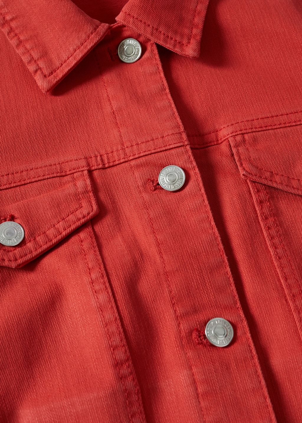 Pocketed denim jacket - Details of the article 8