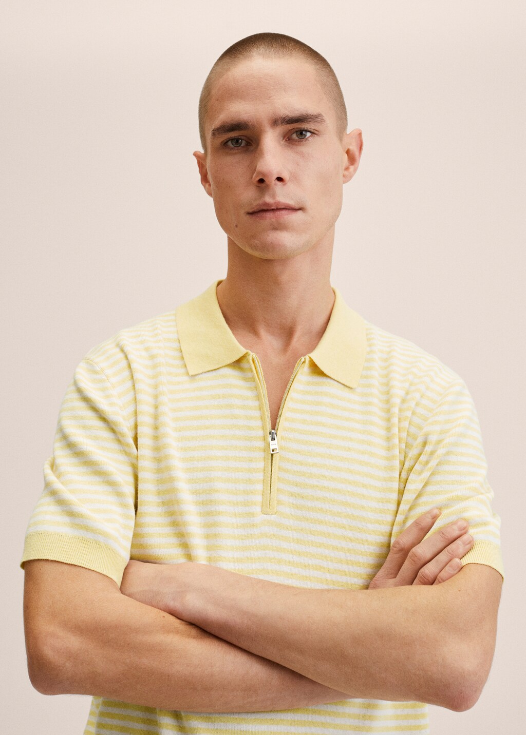 Striped zip-up polo shirt - Details of the article 1