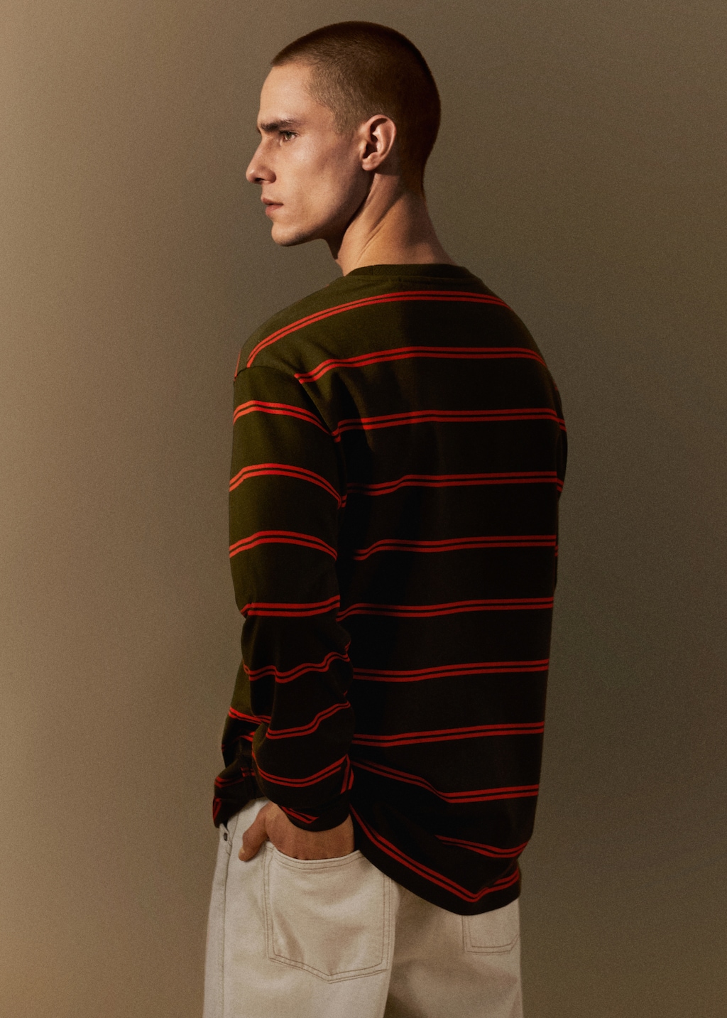 Striped long sleeves t-shirt - Details of the article 5