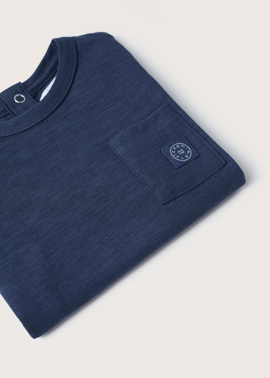 Pocket cotton T-shirt - Details of the article 7