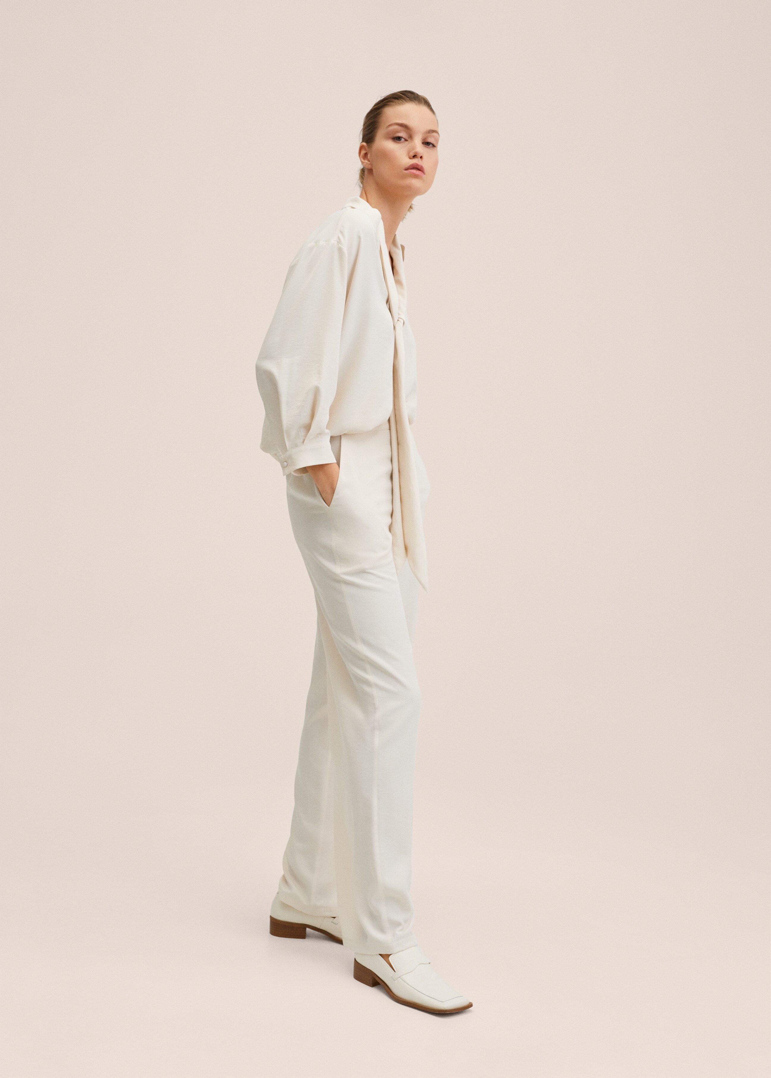 Textured flowy trousers - Details of the article 1