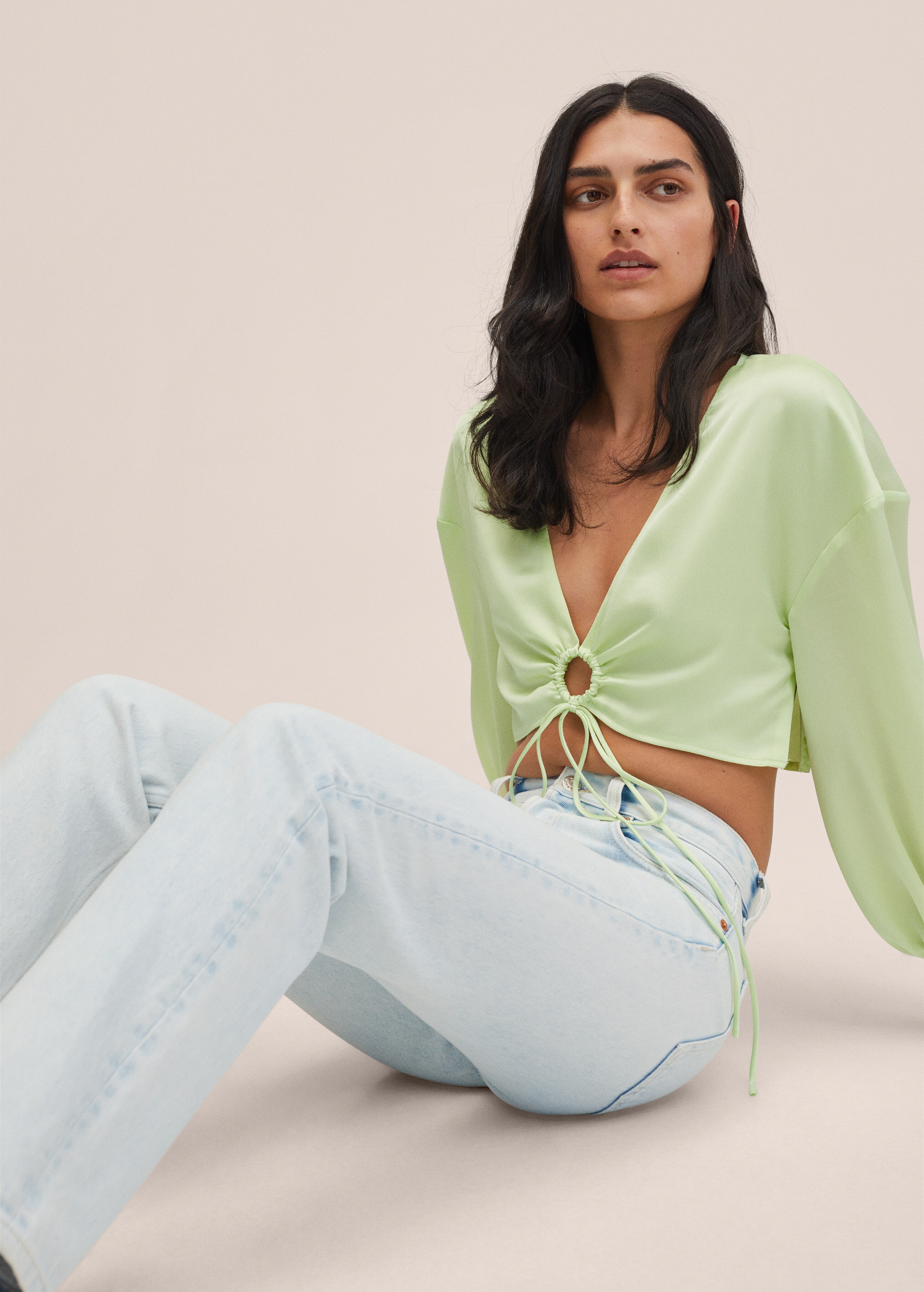 Satin crop blouse - Details of the article 2