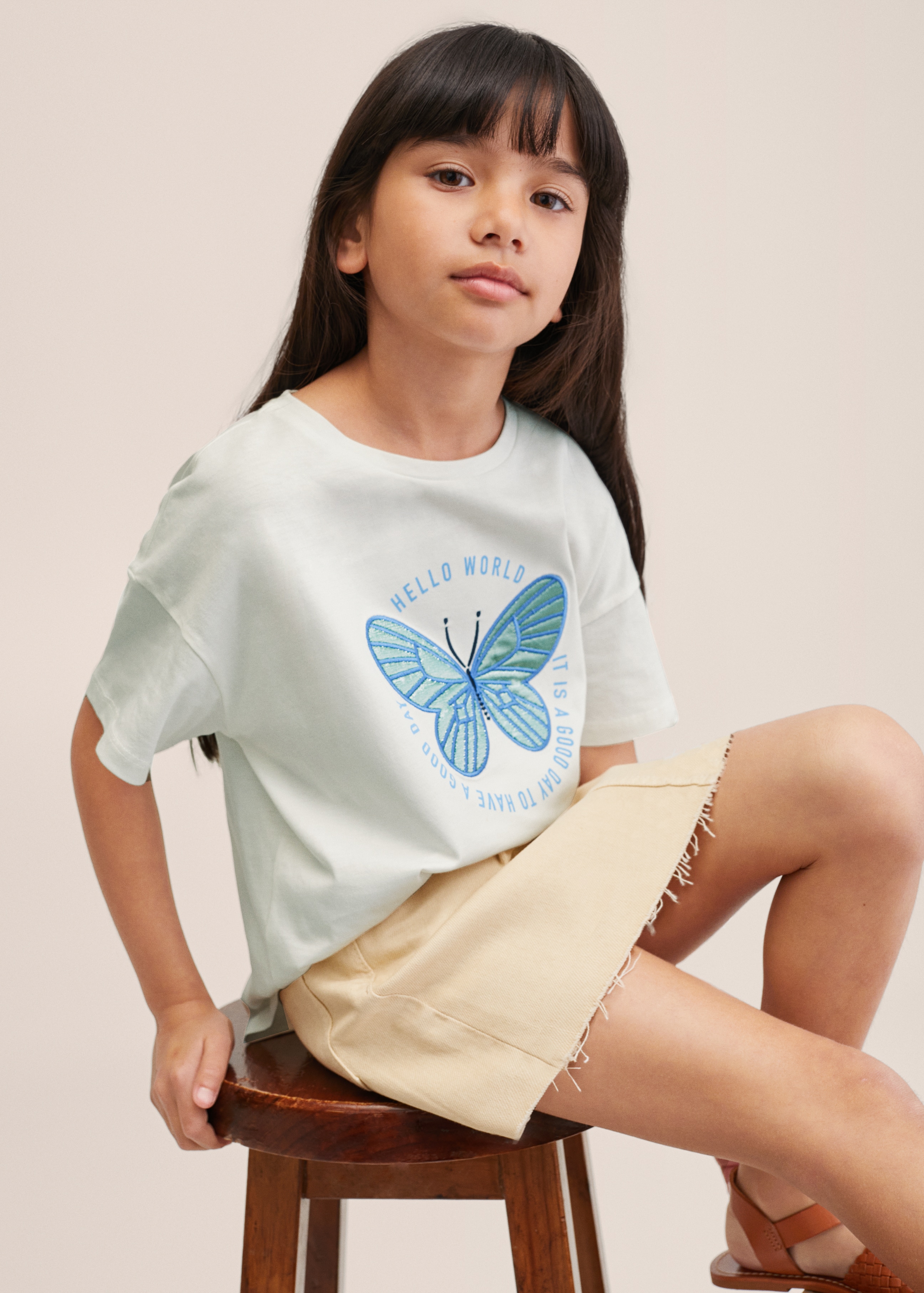 Embroidered butterfly t-shirt - Details of the article 2