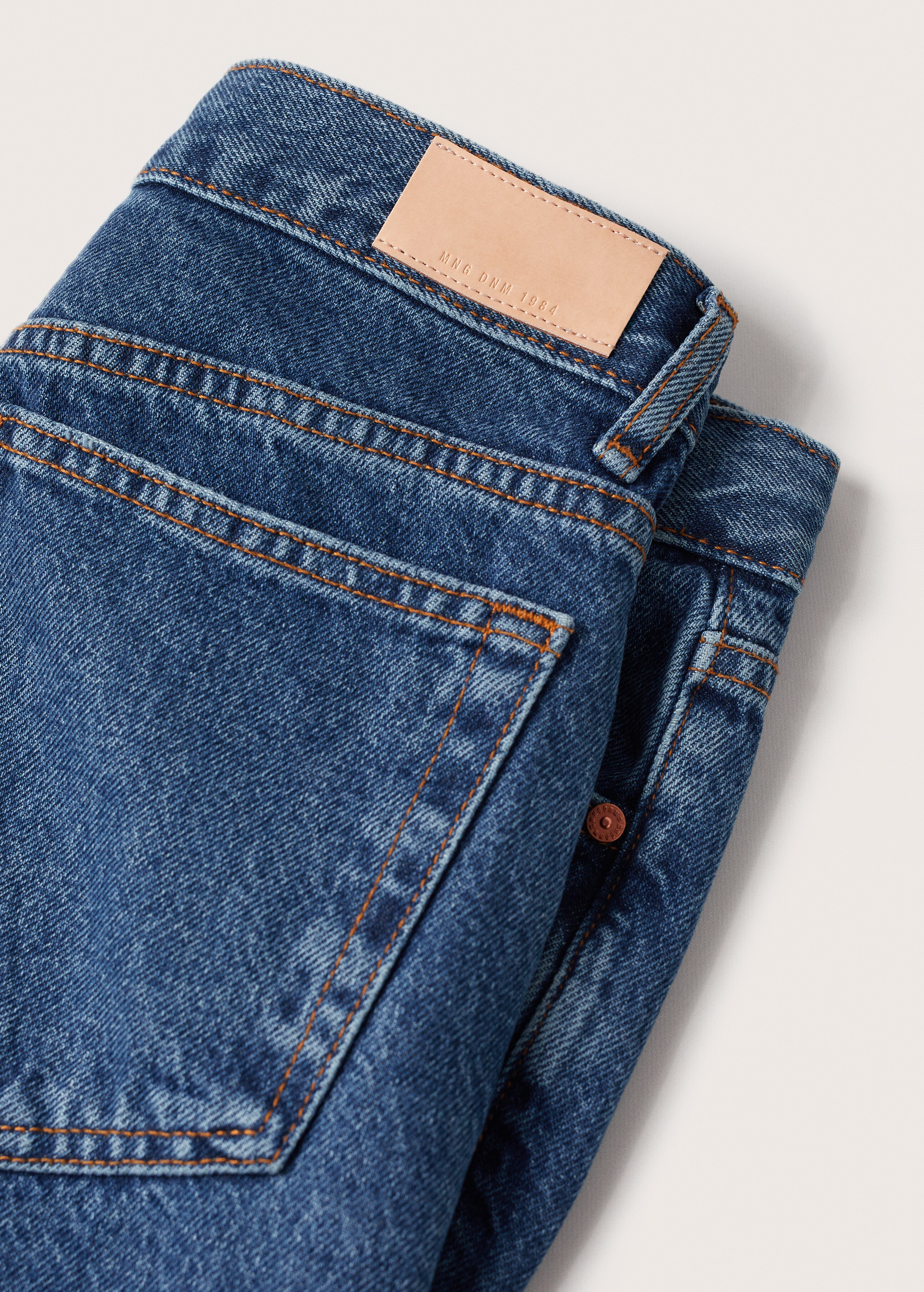 Mid-rise straight-leg jeans - Details of the article 8