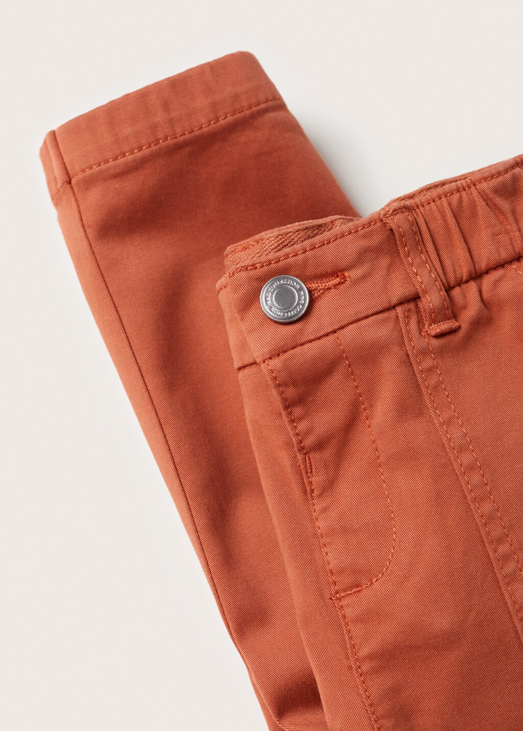 Straight trousers with elastic waist - Details of the article 9