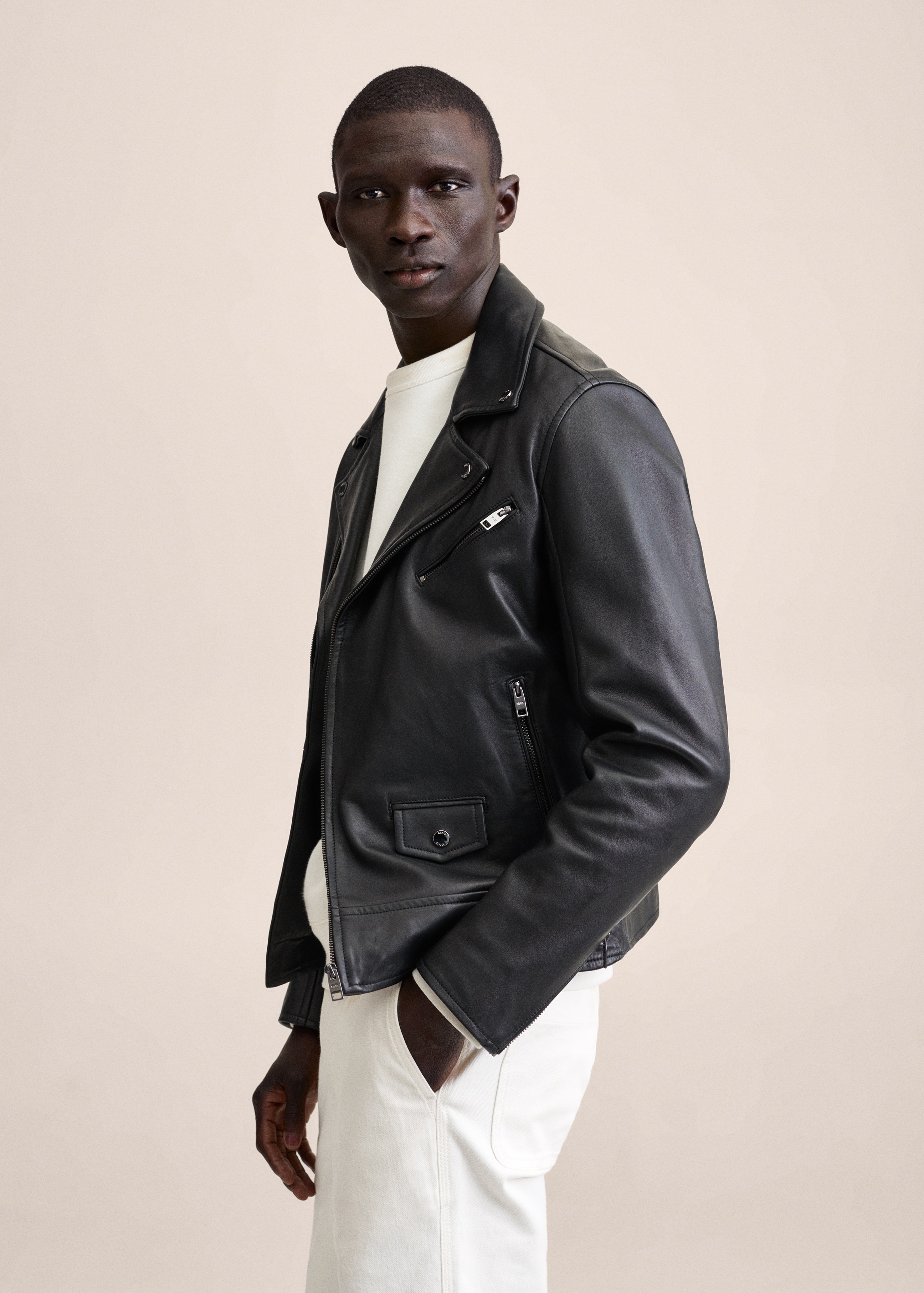 Leather biker jacket - Details of the article 2
