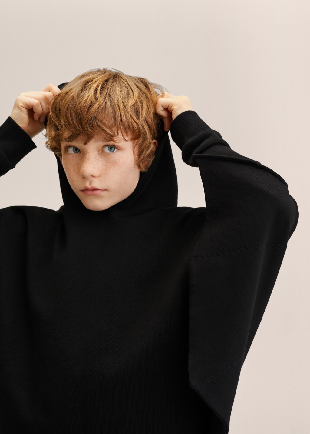 Dolman sleeve sweatshirt - Details of the article 3