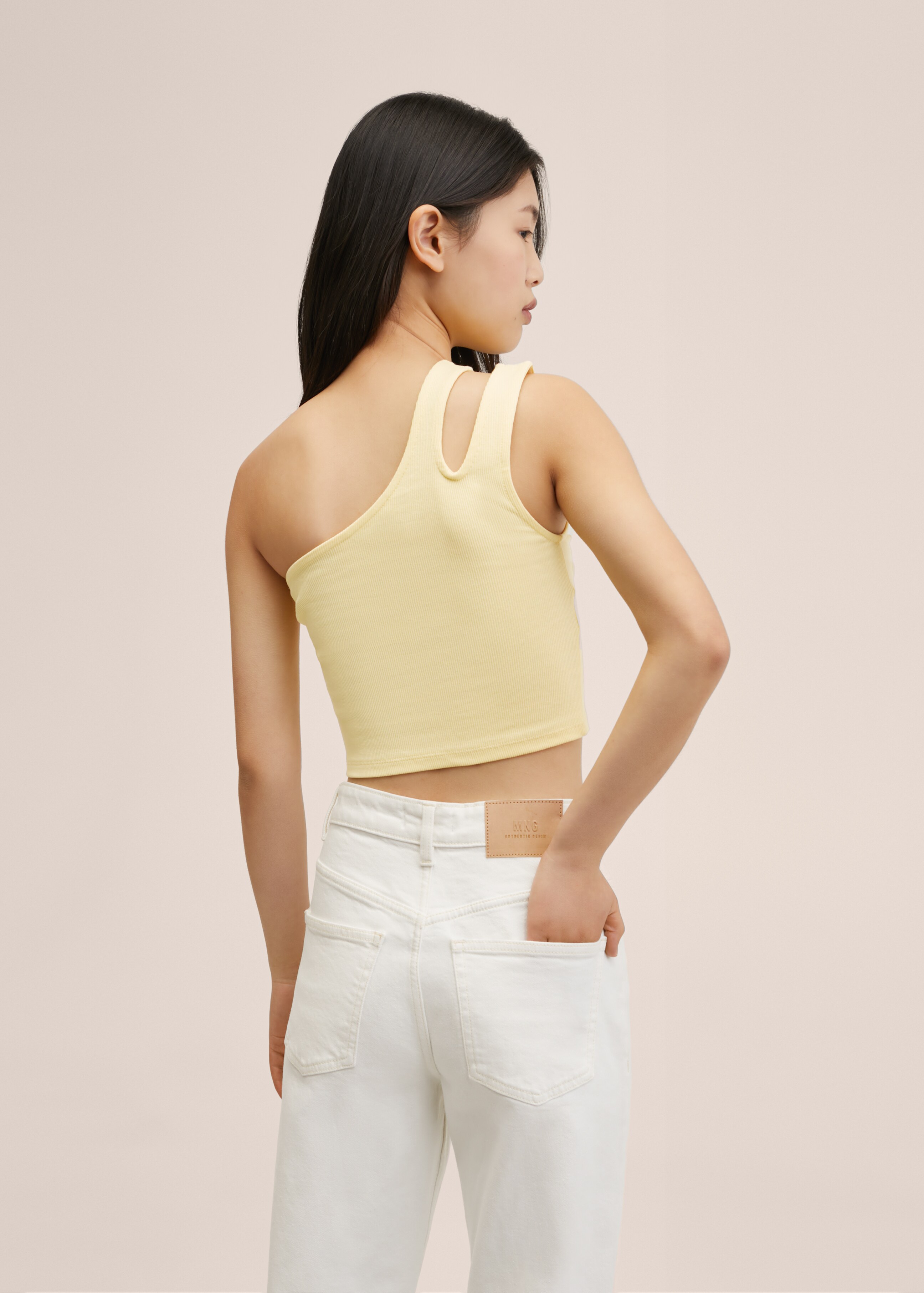 Asymmetrical crop top - Reverse of the article