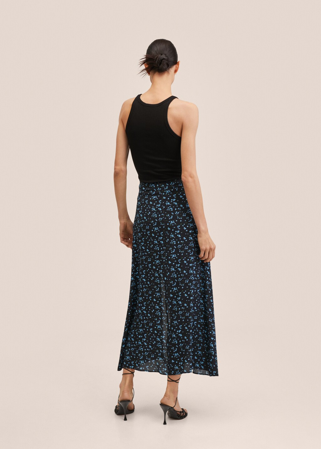 Slit floral skirt - Reverse of the article