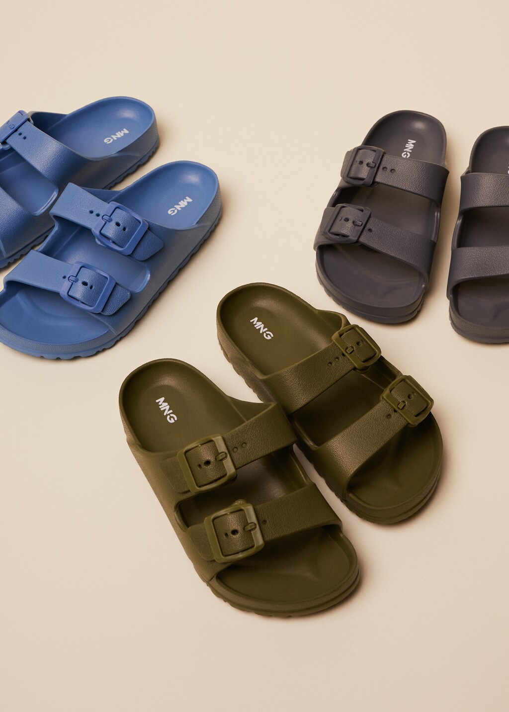 Flip flops buckles - Details of the article 4