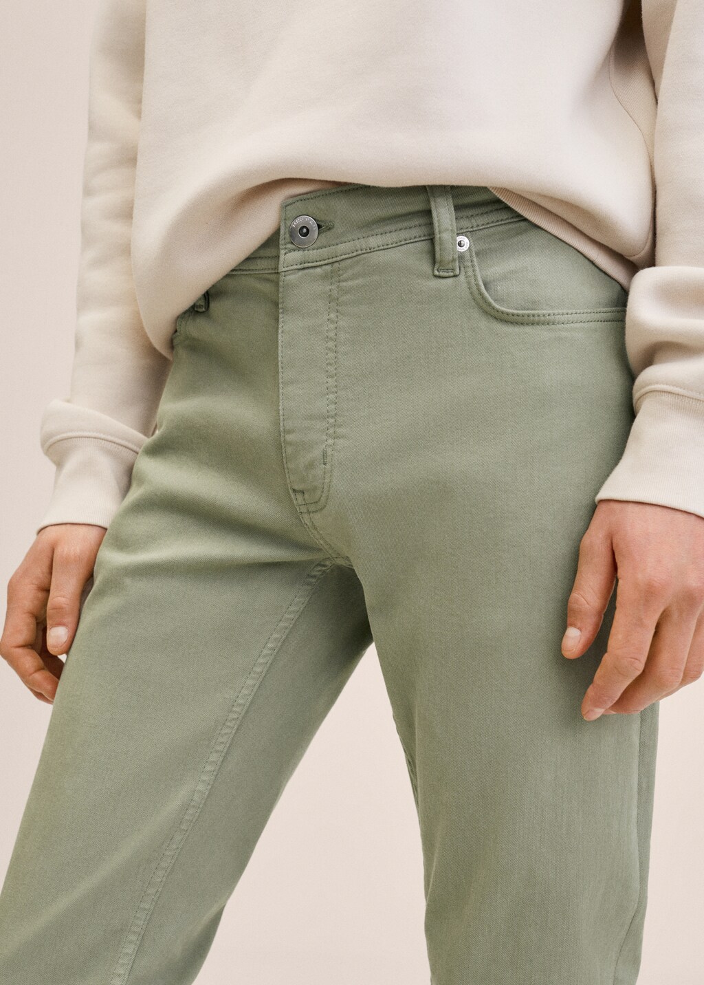 Slim-fit colored jeans - Details of the article 1