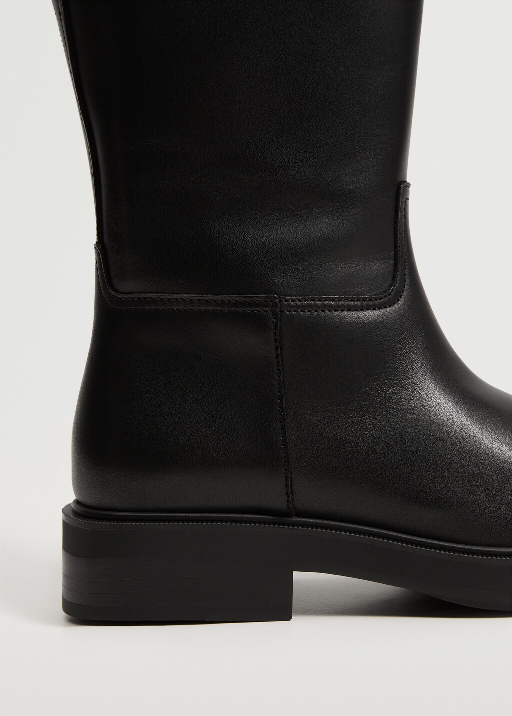 Leather boots with tall leg - Woman | MANGO OUTLET Finland