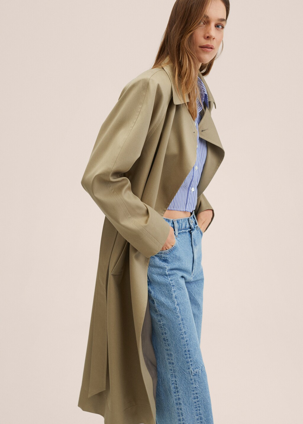 Lyocell trench coat with shoulder pads - Details of the article 1