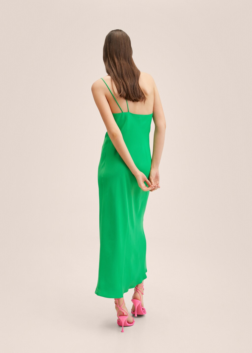 Asymmetrical satin dress - Reverse of the article