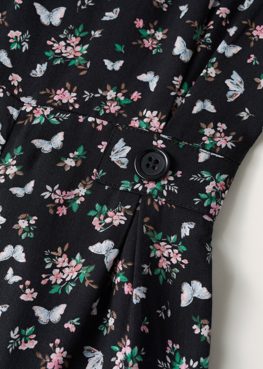 Butterfly print jumpsuit - Details of the article 8