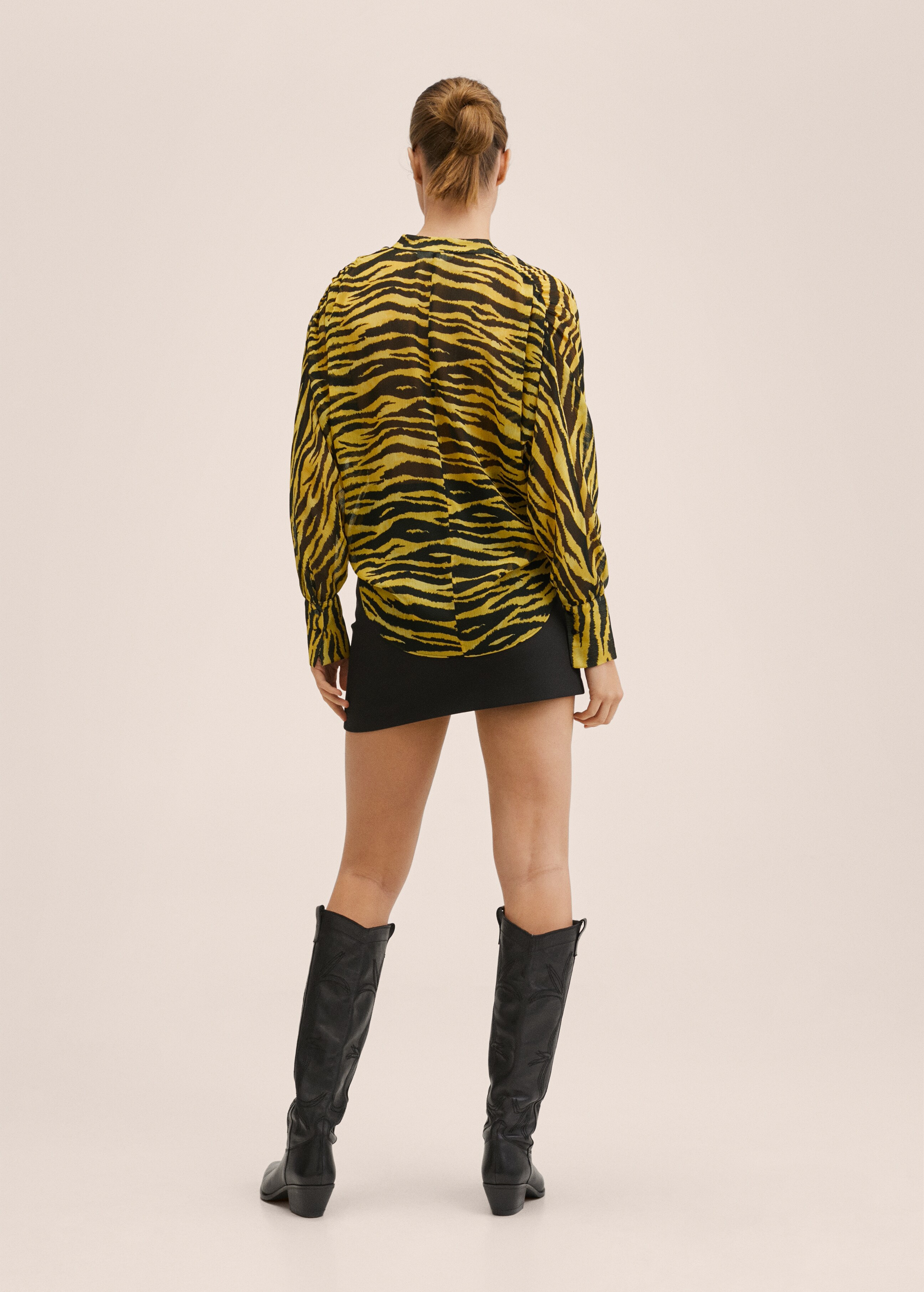 Animal print blouse - Reverse of the article