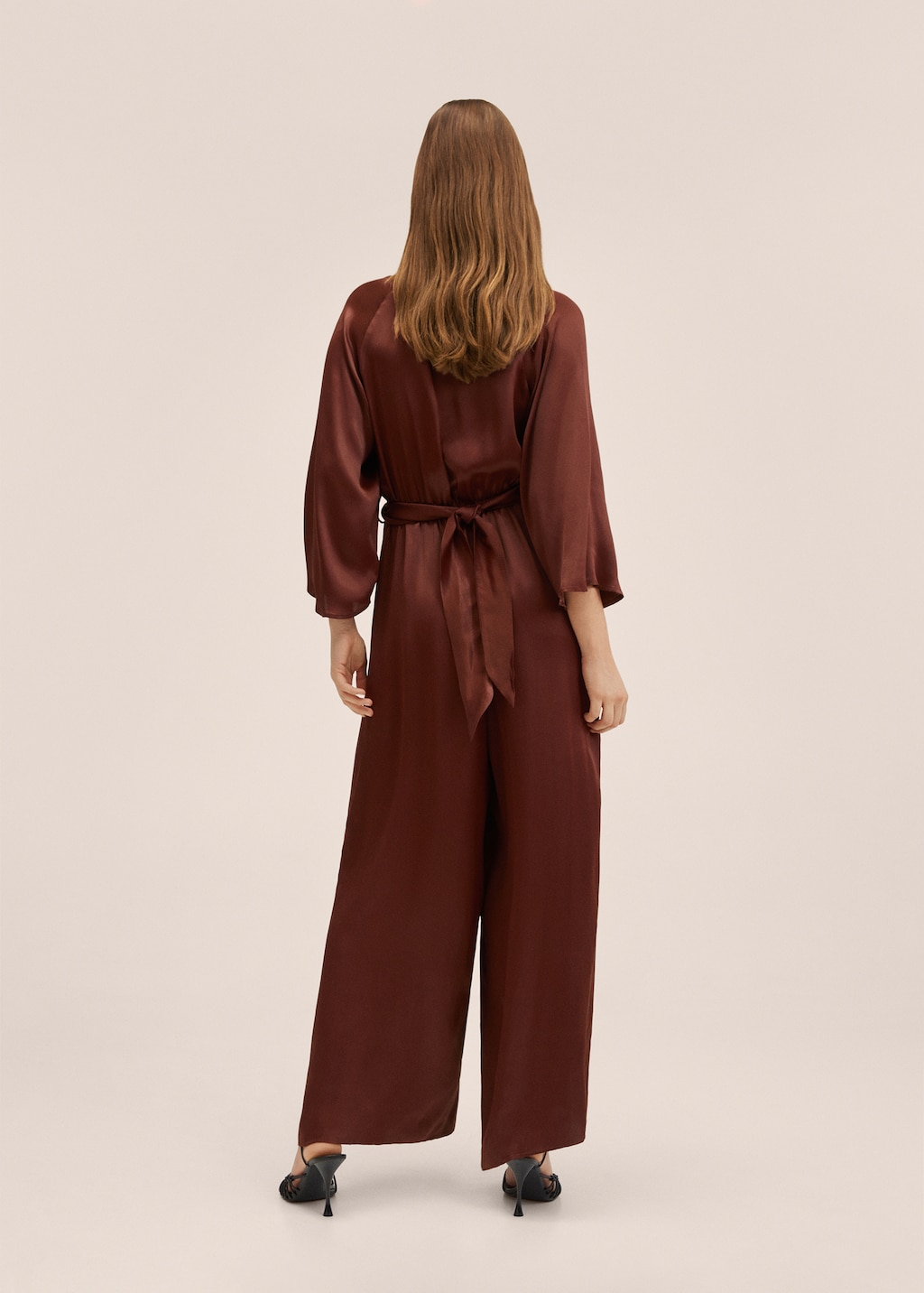 Satin jumpsuit with belt - Reverse of the article