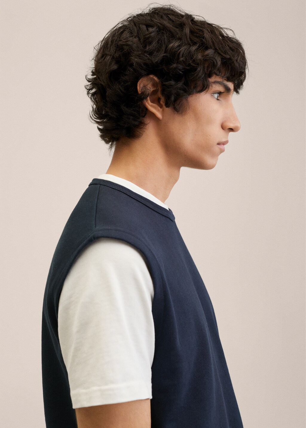 Cotton gilet - Details of the article 1