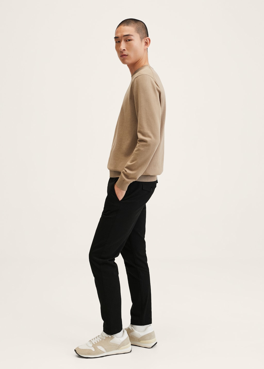 Cotton tapered crop pants - Details of the article 1