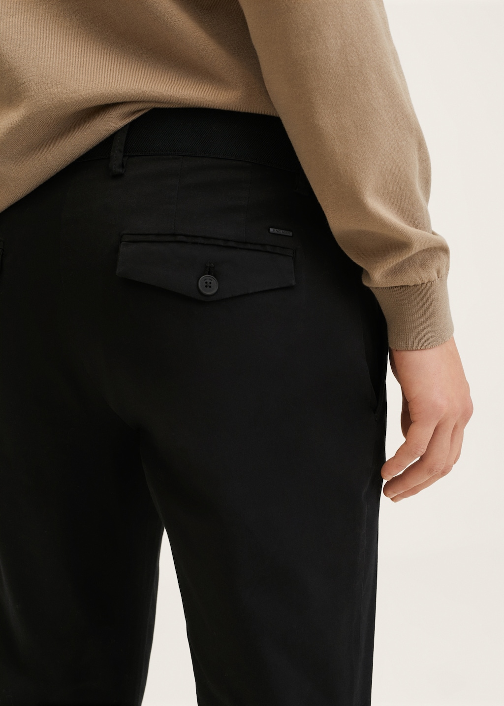 Cotton tapered crop pants - Details of the article 2