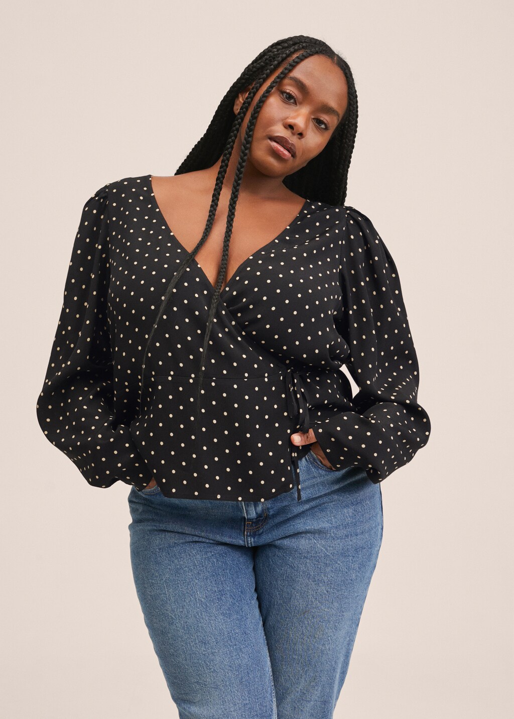 Double-breasted polka-dot blouse - Details of the article 5