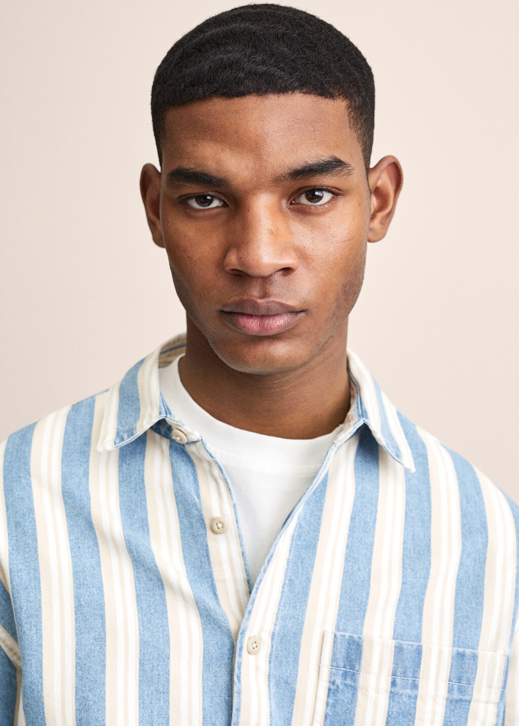 Striped denim shirt - Details of the article 1