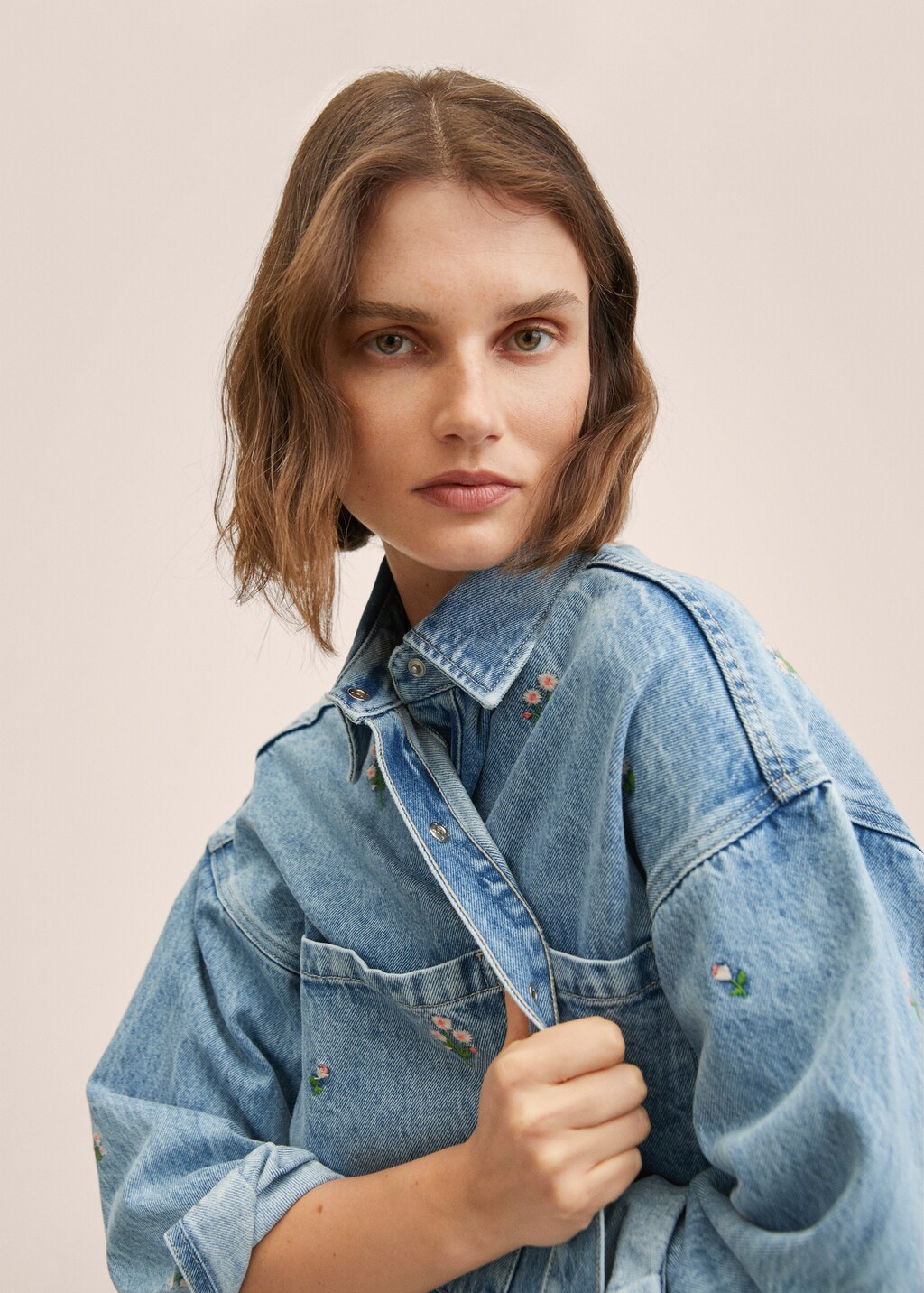 Oversized denim overshirt - Details of the article 1