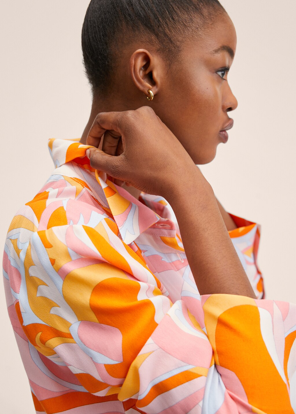 Printed flowy shirt - Details of the article 1