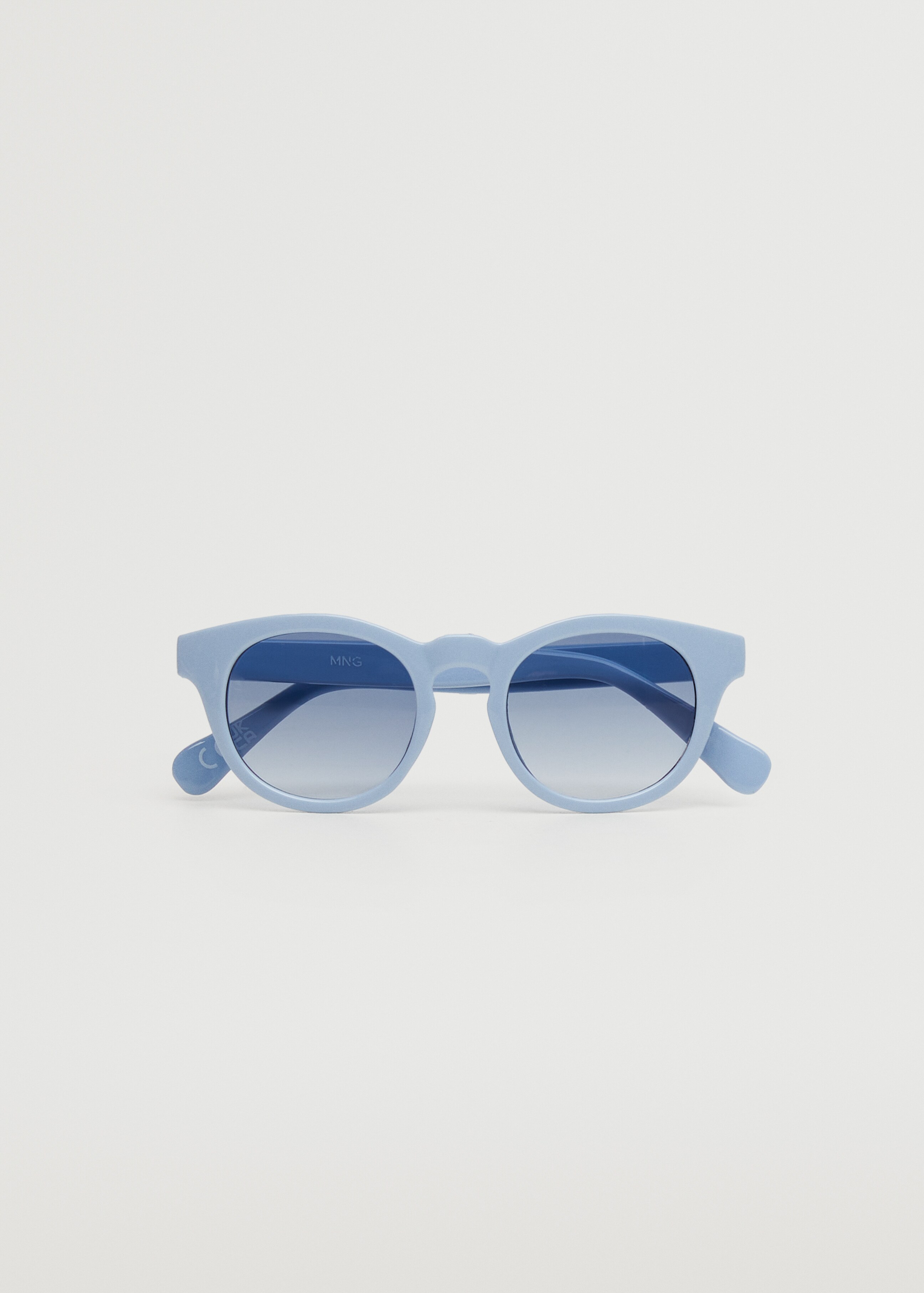Clear frame sunglasses - General plane