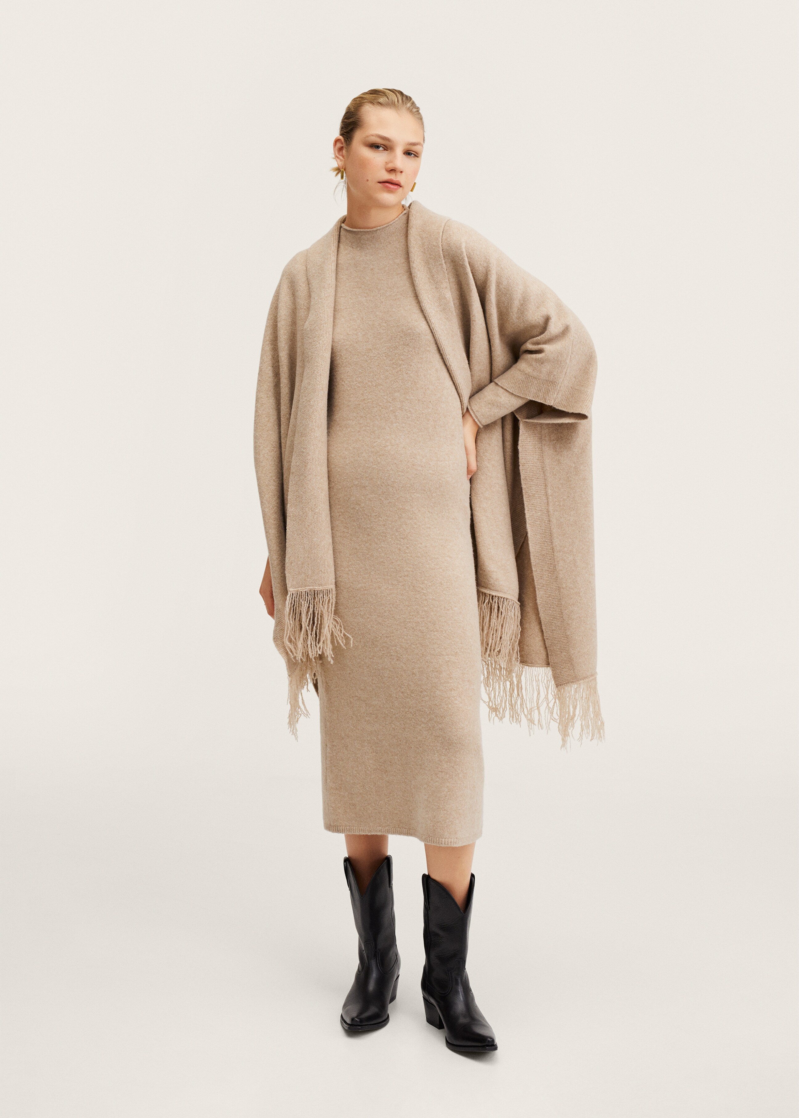 Knitted Perkins neck dress - General plane