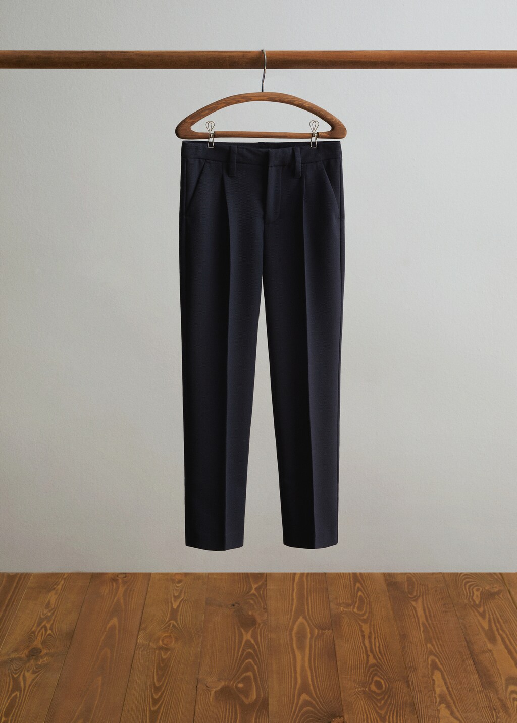 Textured regular-fit suit trousers - General plane