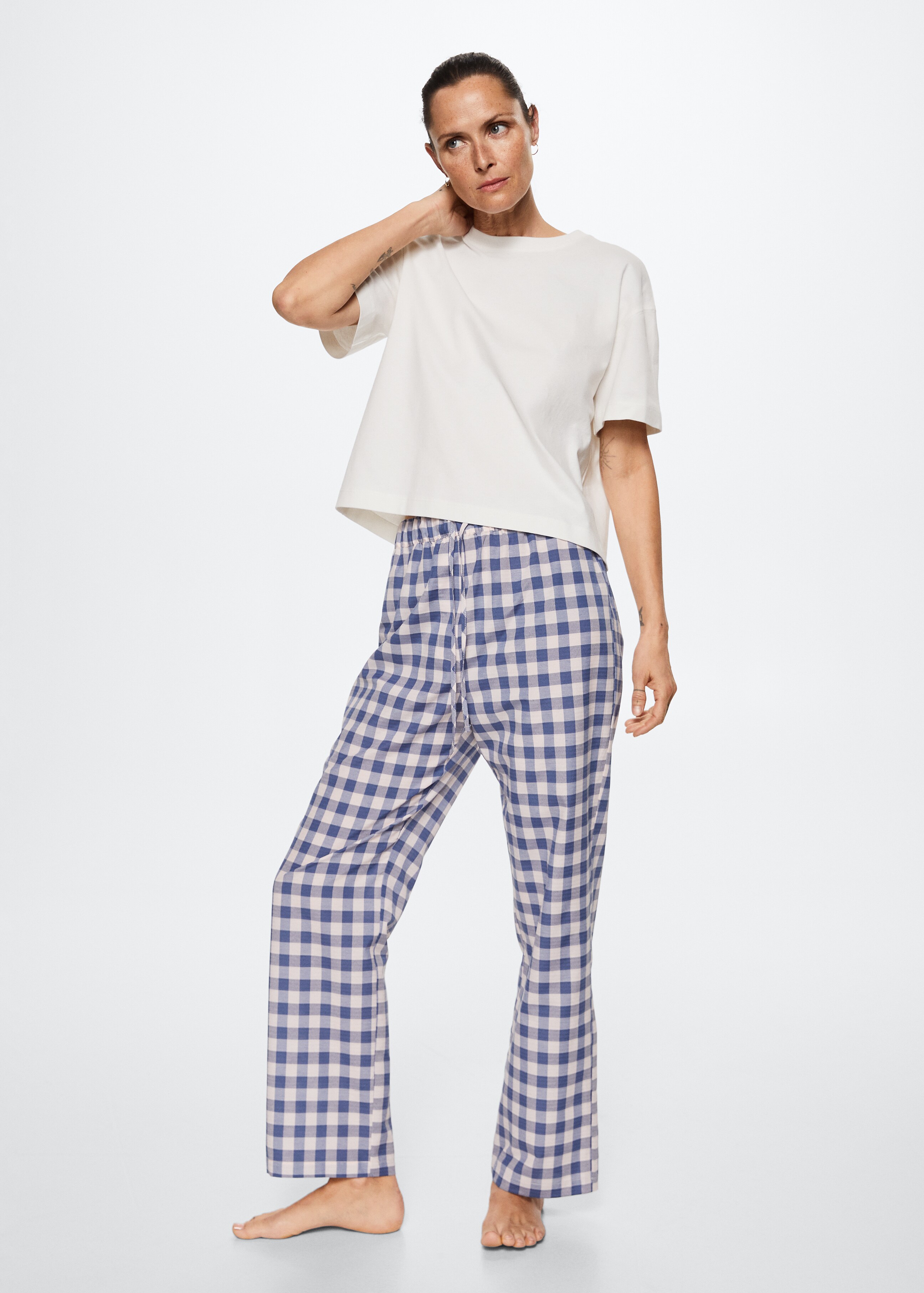 Camiseta pijama cómodo - Plano general