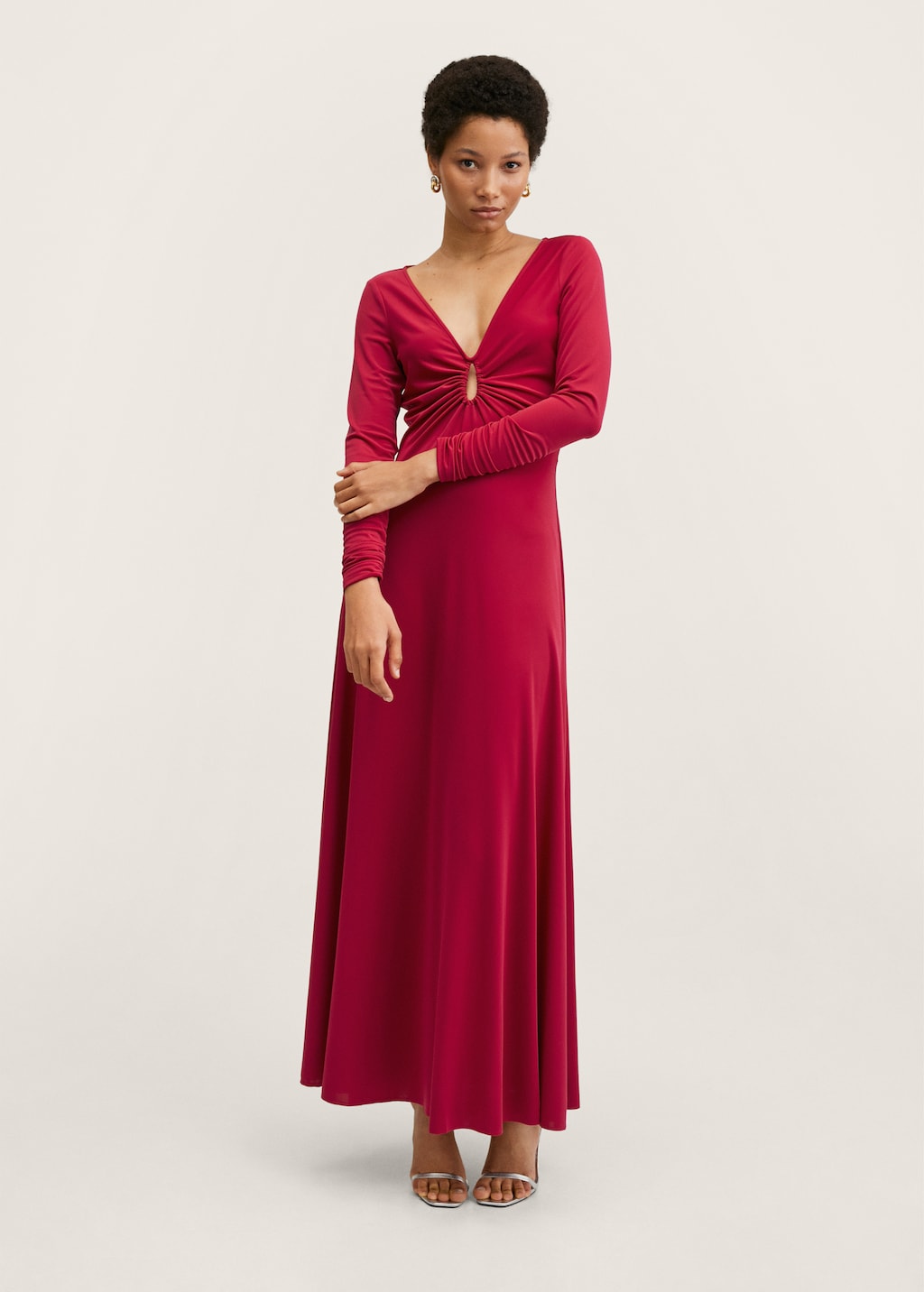 Side slit long dress - General plane