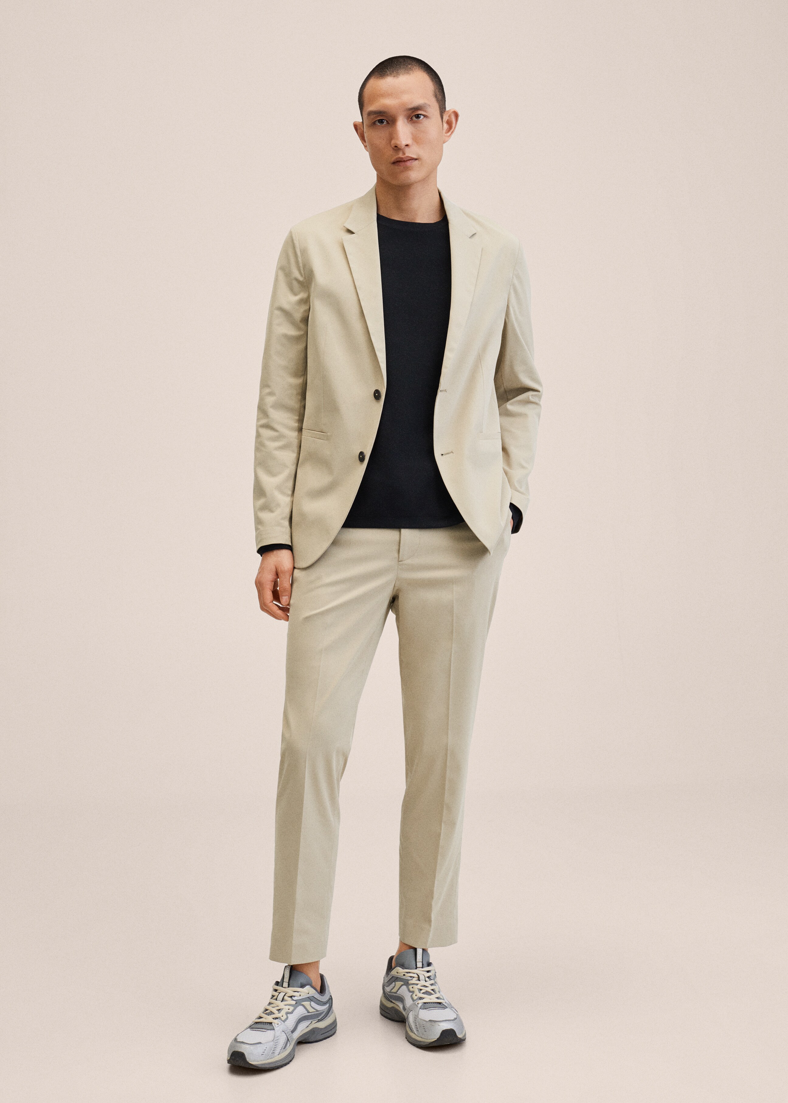 Slim-fit stretch suit trousers - General plane