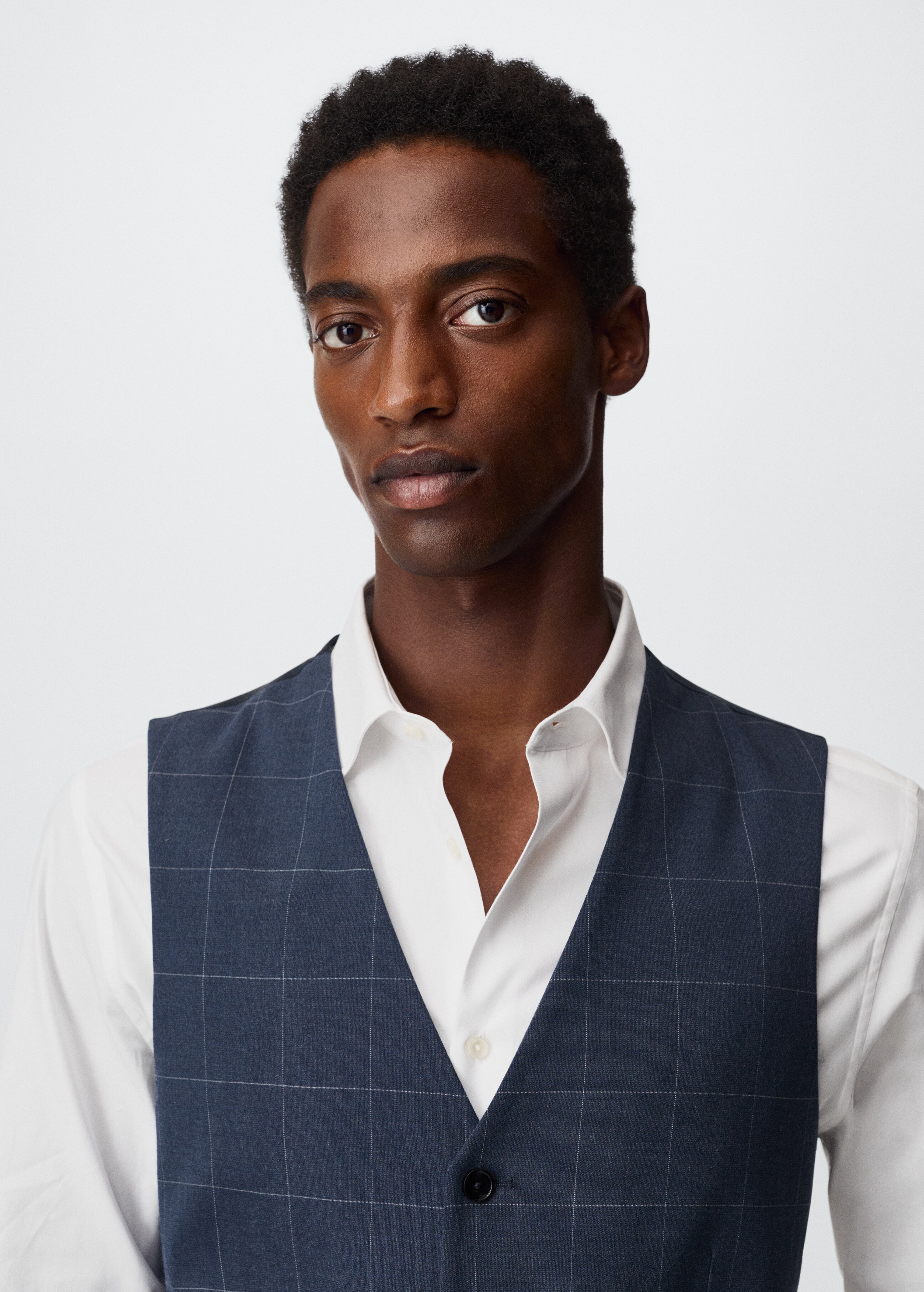 Super slim-fit suit waistcoat - Details of the article 4