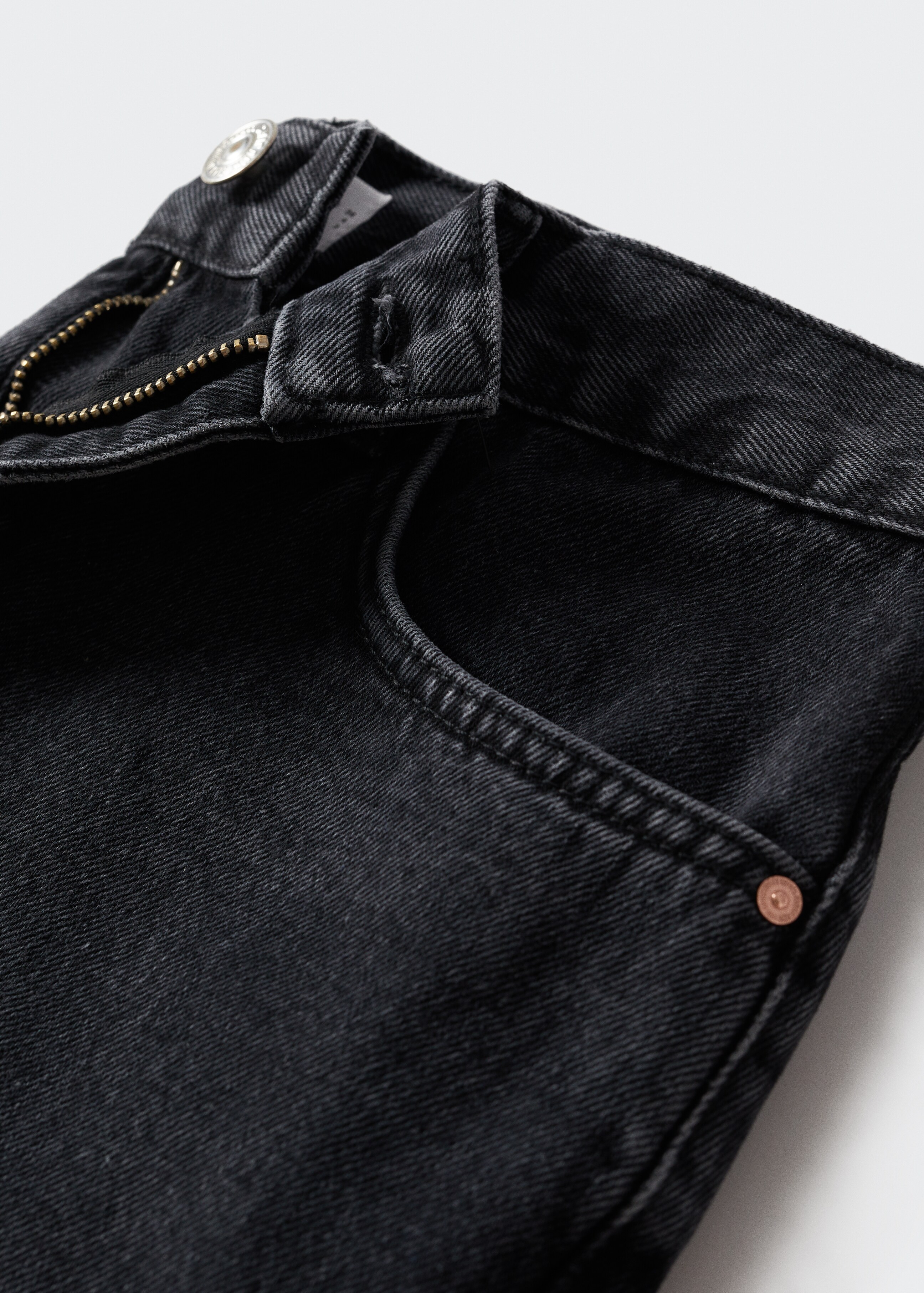 Straight denim shorts - Details of the article 8