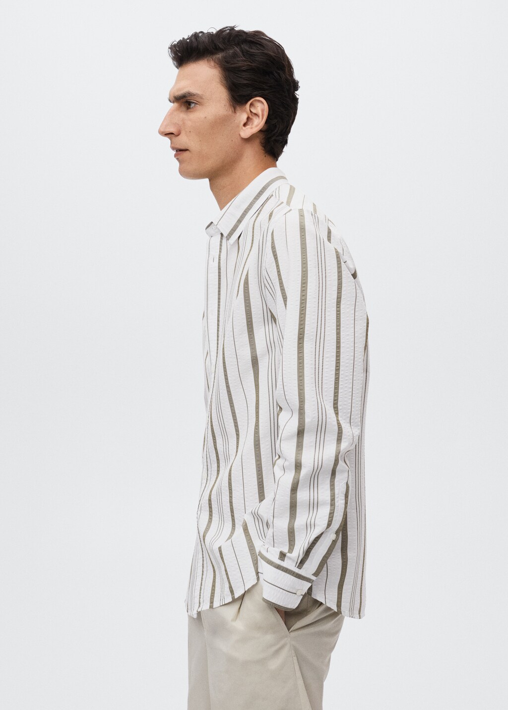 Striped seersucker shirt - Details of the article 2