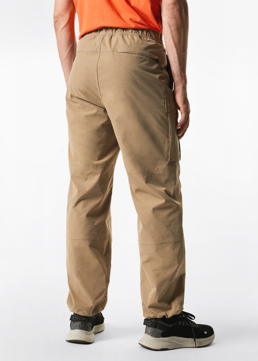 Waterproof cargo pants - Reverse of the article